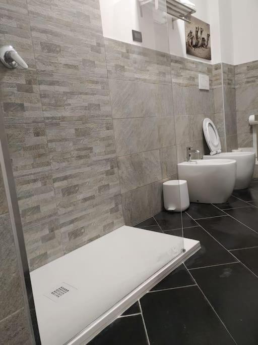 Appartamento A Roma Ristrutturato Ngoại thất bức ảnh