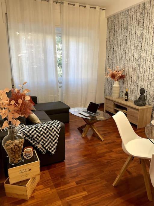 Appartamento A Roma Ristrutturato Ngoại thất bức ảnh